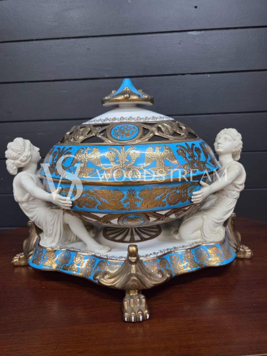 Ваза с крышкой/Шкатулка в стиле венецианского барокко