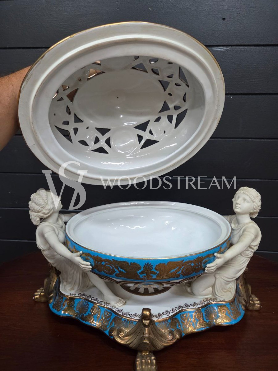 Ваза с крышкой/Шкатулка в стиле венецианского барокко