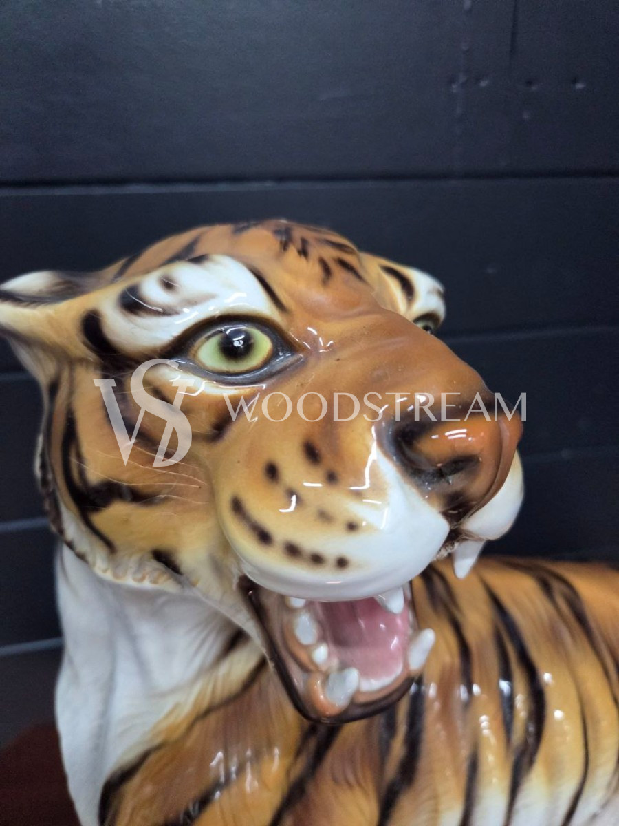 Скульптура анималистическая Тигр