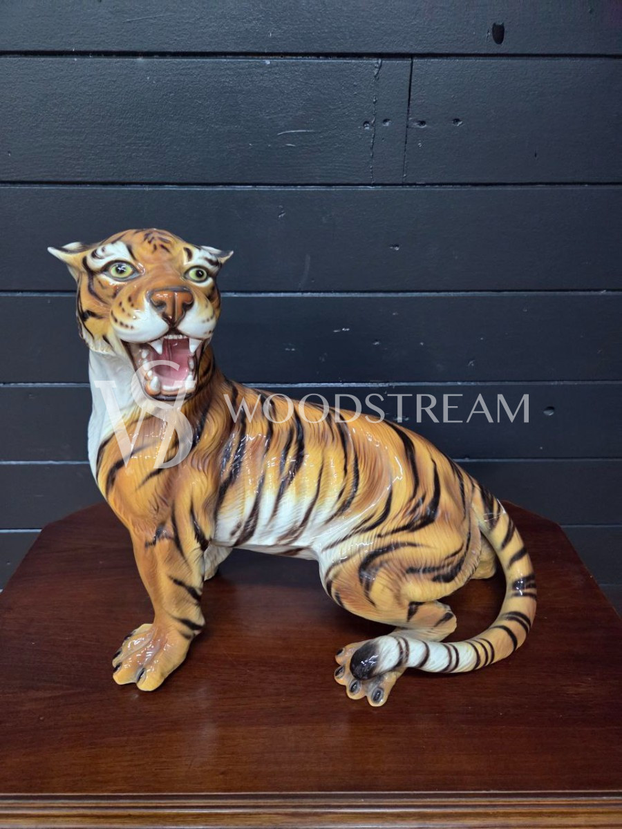 Скульптура анималистическая Тигр