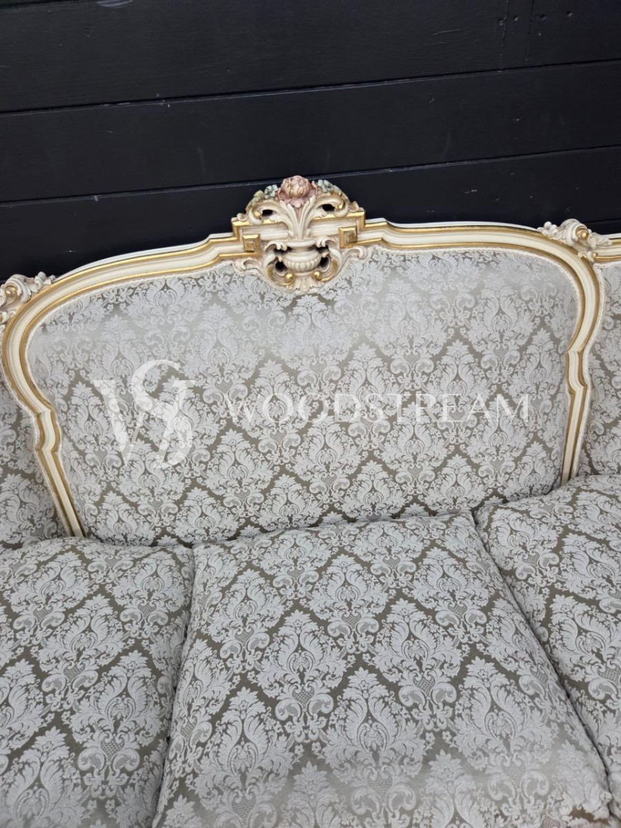 Комплект мягкой мебели для гостиной в стиле венецианского барокко от фабрики Silik