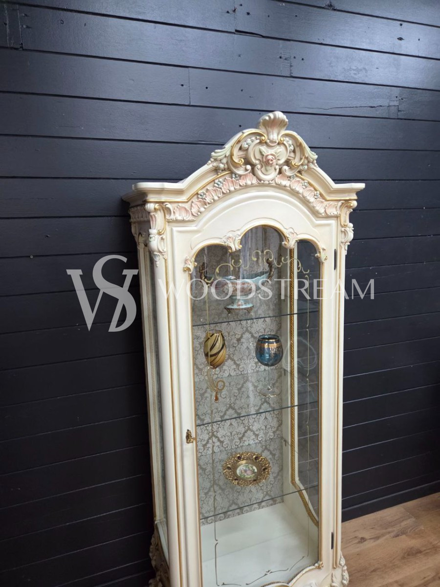 Витрина в стиле венецианского барокко от фабрики Silik