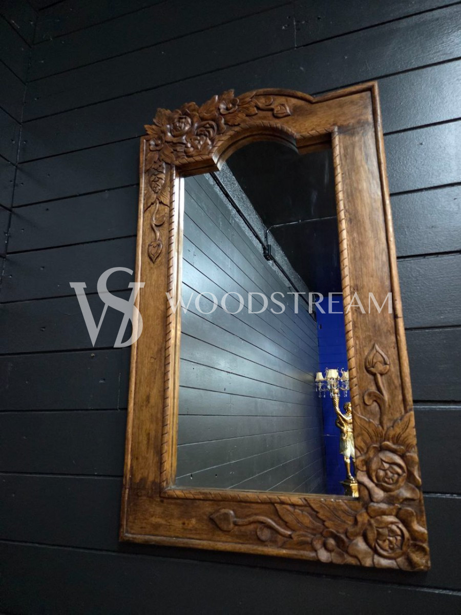 Зеркало настенное винтажное