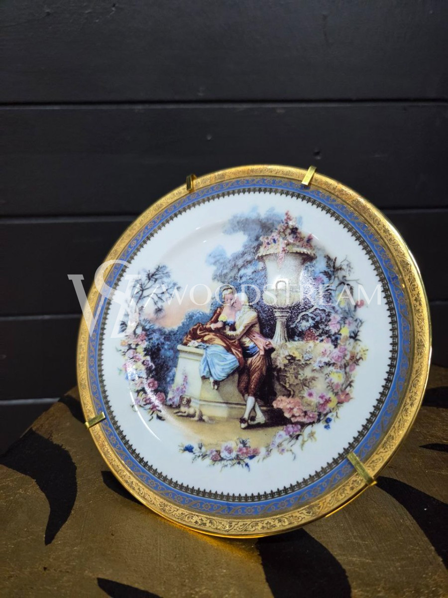 Тарелка декоративная винтажная