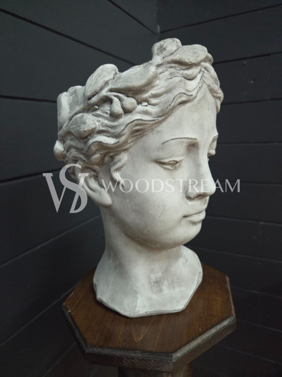 Ваза в форме Бюста/Девушка 