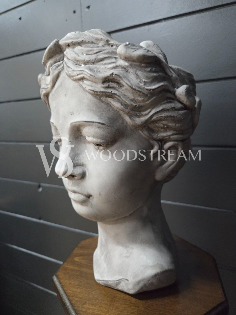 Ваза в форме Бюста/Девушка 