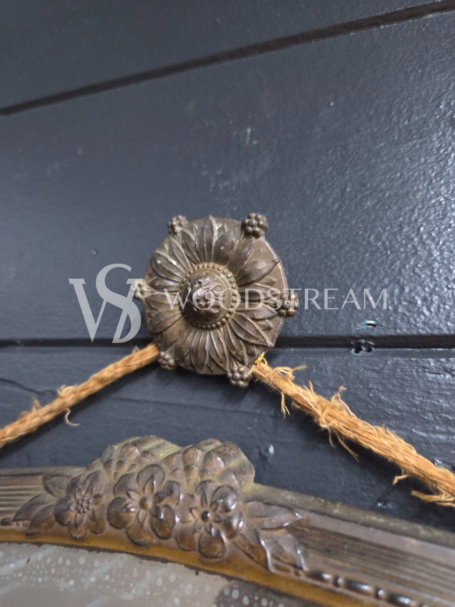 Зеркало настенное в стиле Людовика XV