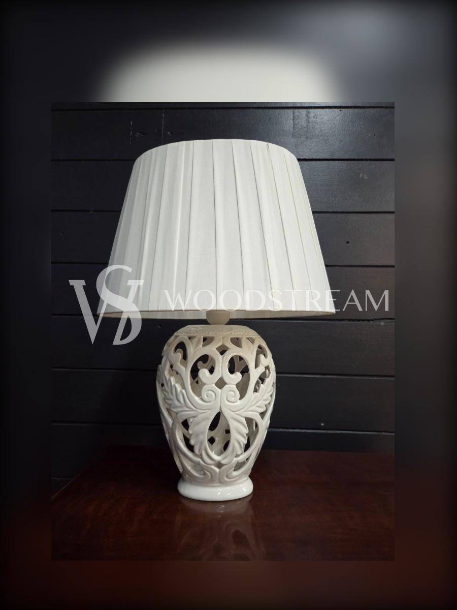 Лампа настольная винтажная