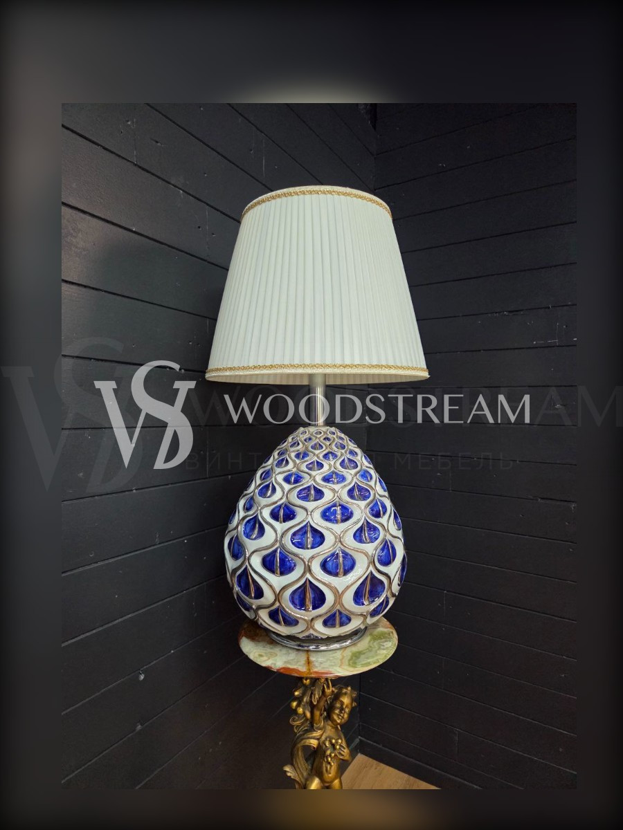 Лампа настольная винтажная