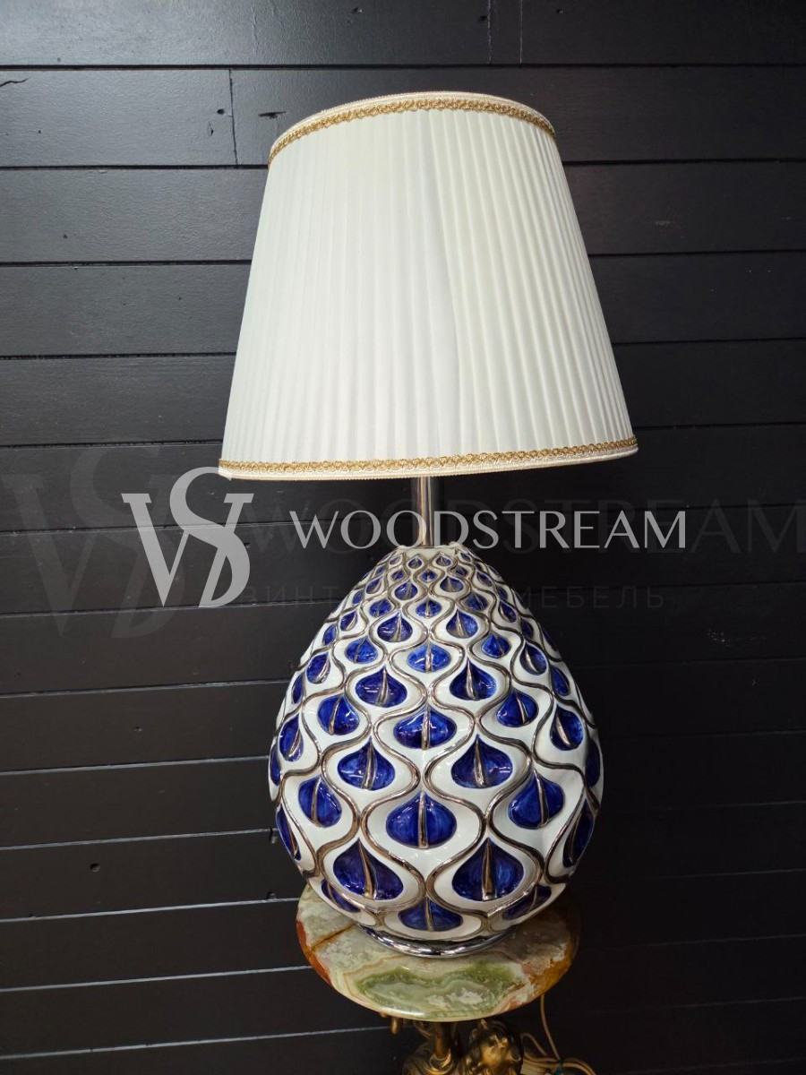 Лампа настольная винтажная