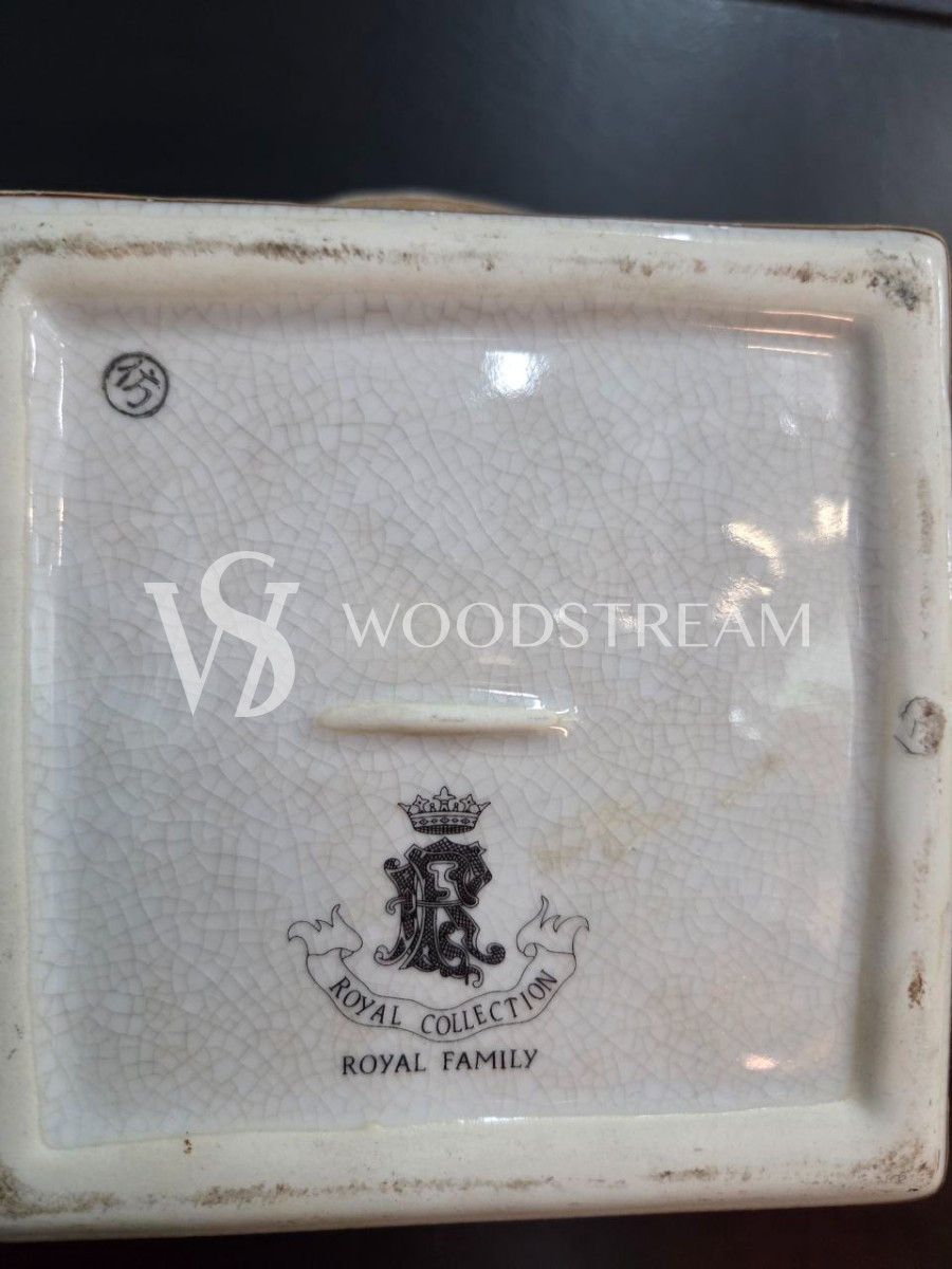 Тарелка/Ваза/Конфетница в стиле Людовика XVI