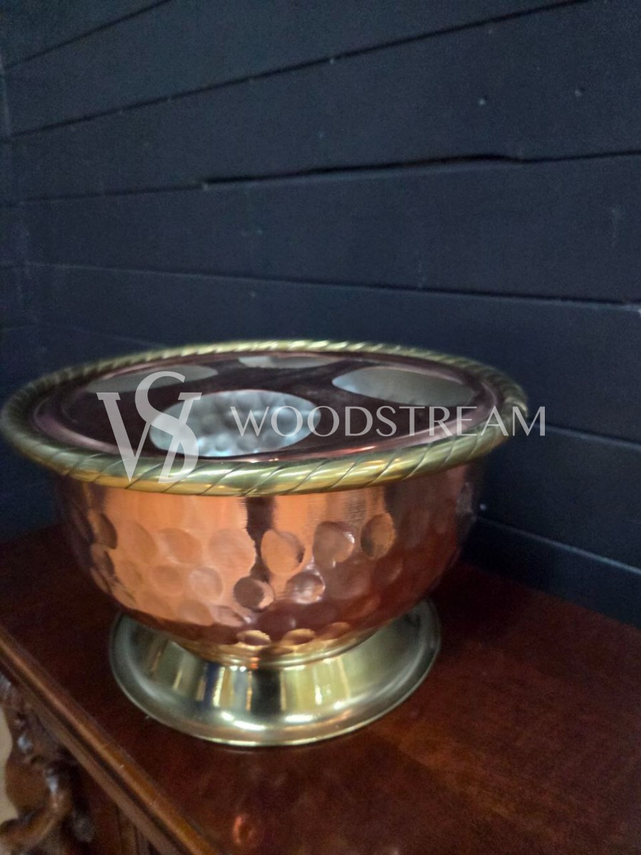 Ведро для охлаждения винных бутылок