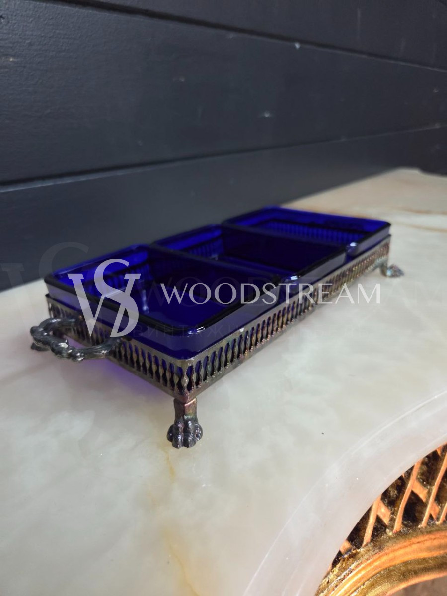 Тарелка/Менажница на подносе винтажная