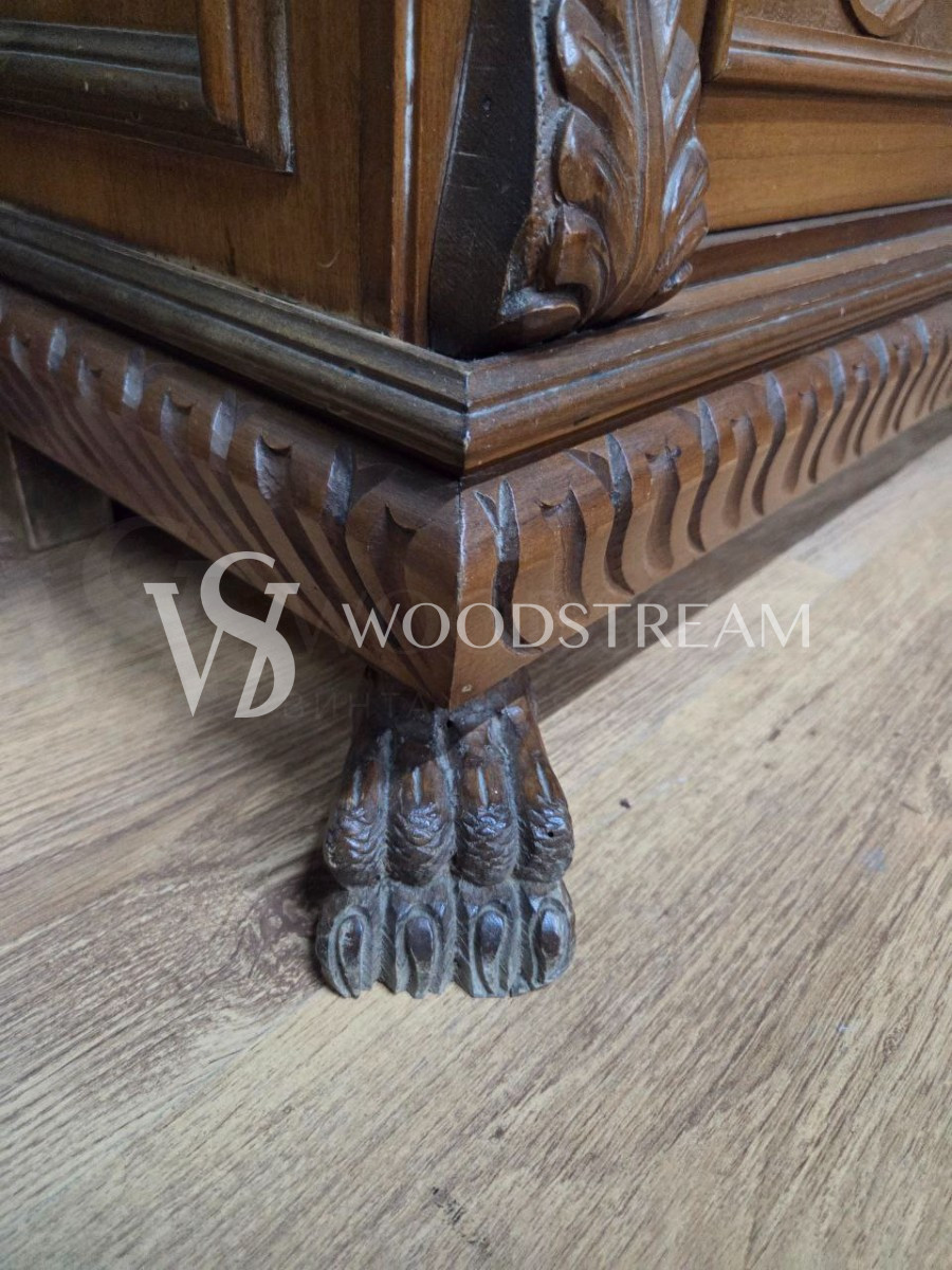 Комод/Тумба в стиле ренессанс