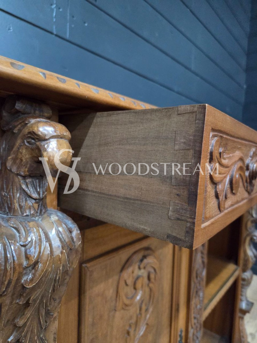 Комод/Тумба в стиле ренессанс