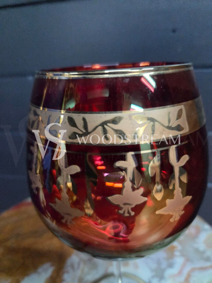 Ваза/Конфетница в форме бокала/фужера