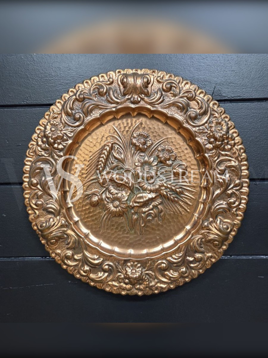 Тарелка декоративная/Чеканка Цветы