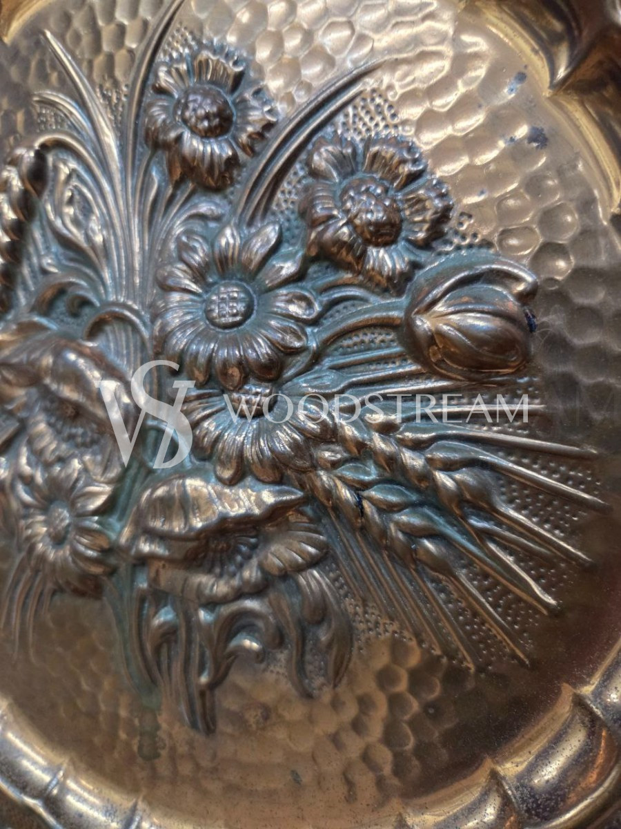 Тарелка декоративная/Чеканка Цветы