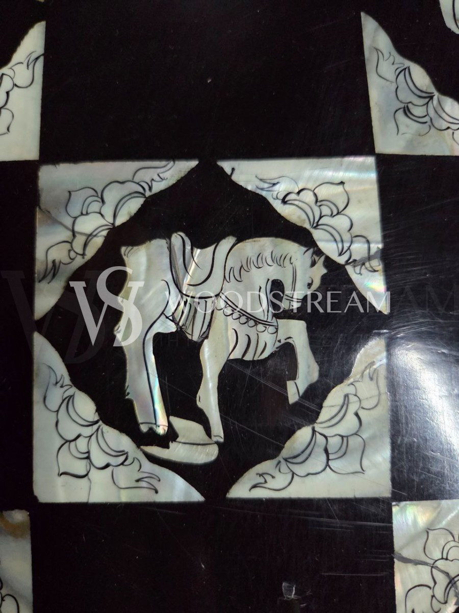 Стол шахматный и Шахматы винтажные