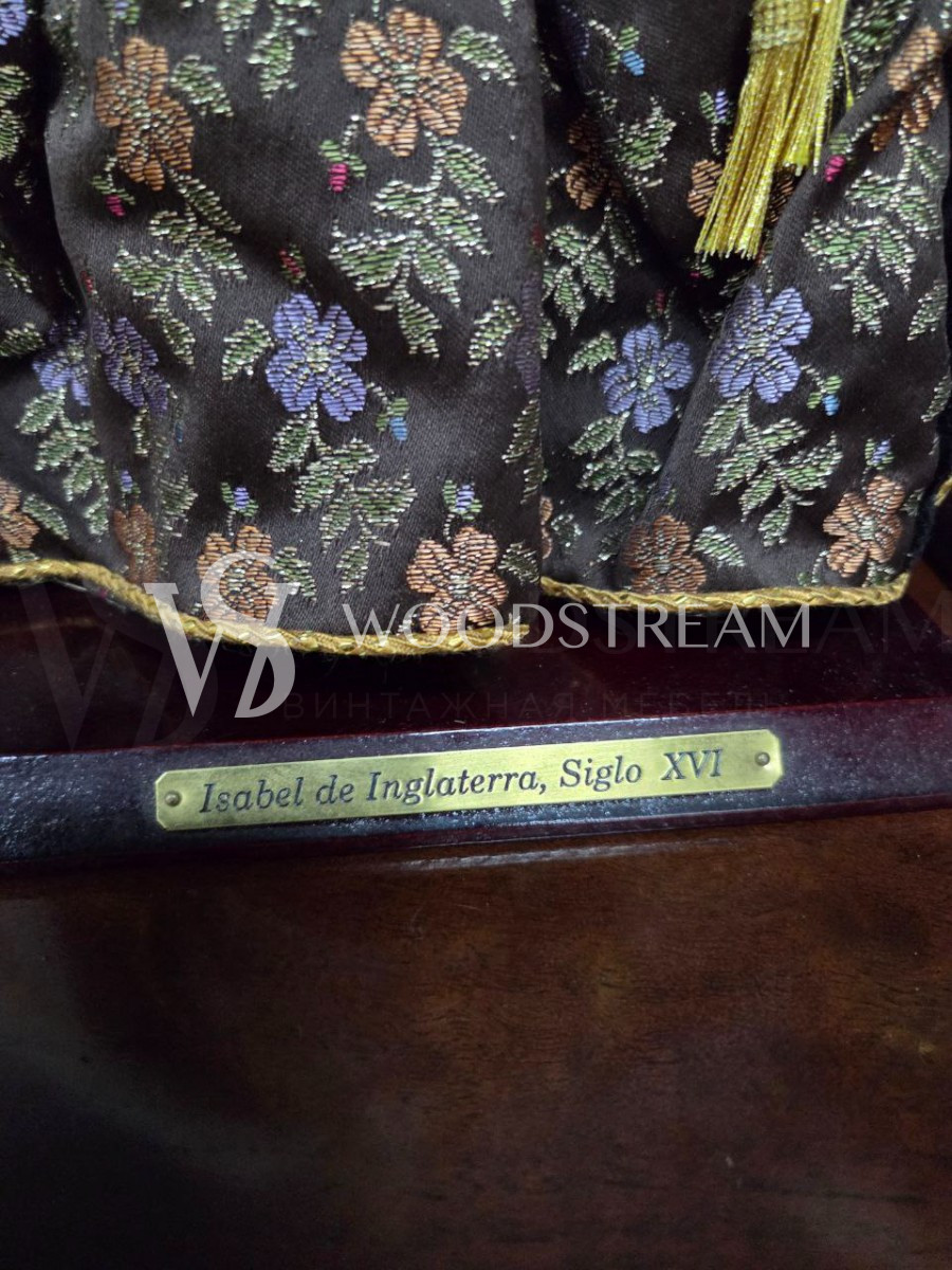 Скульптура/Кукла в дворцовом стиле Мужчина и Женщина