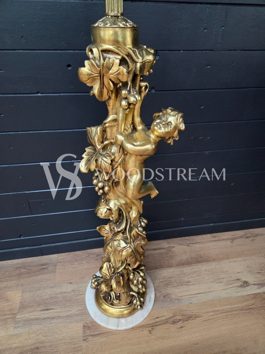 Вешалка напольная с путти в стиле венецианского барокко