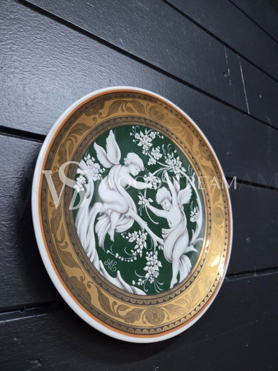 Тарелка декоративная в стиле венецианского барокко Limoges