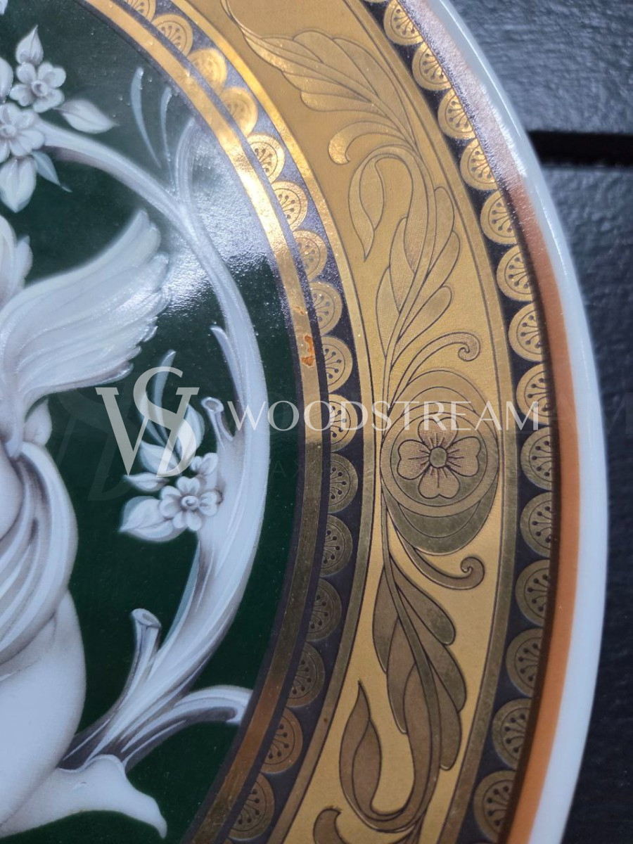 Тарелка декоративная в стиле венецианского барокко Limoges