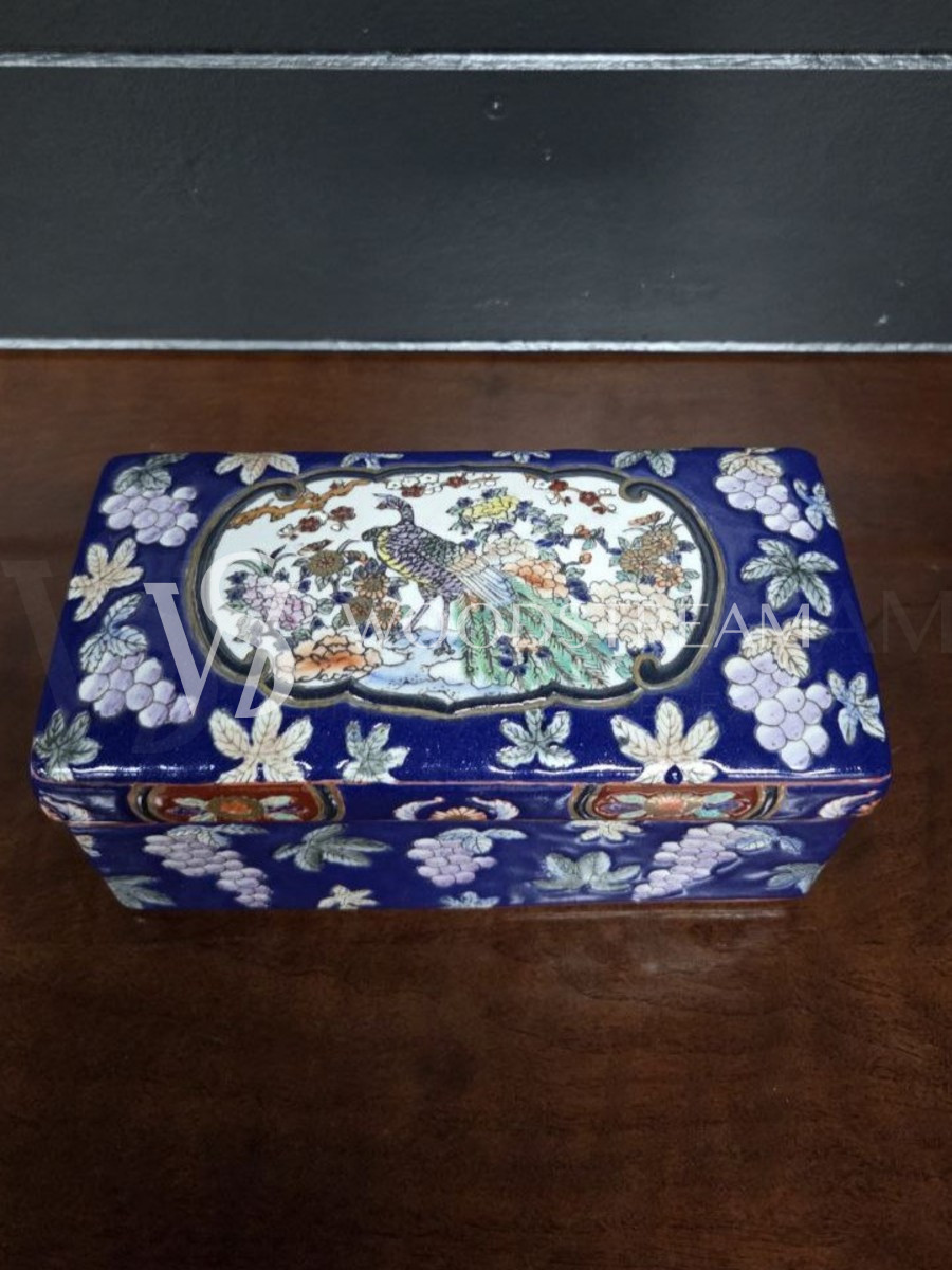 Шкатулка в стиле шинуазри