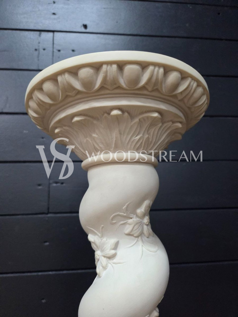 Подставка/Постамент с путти в стиле венецианского барокко