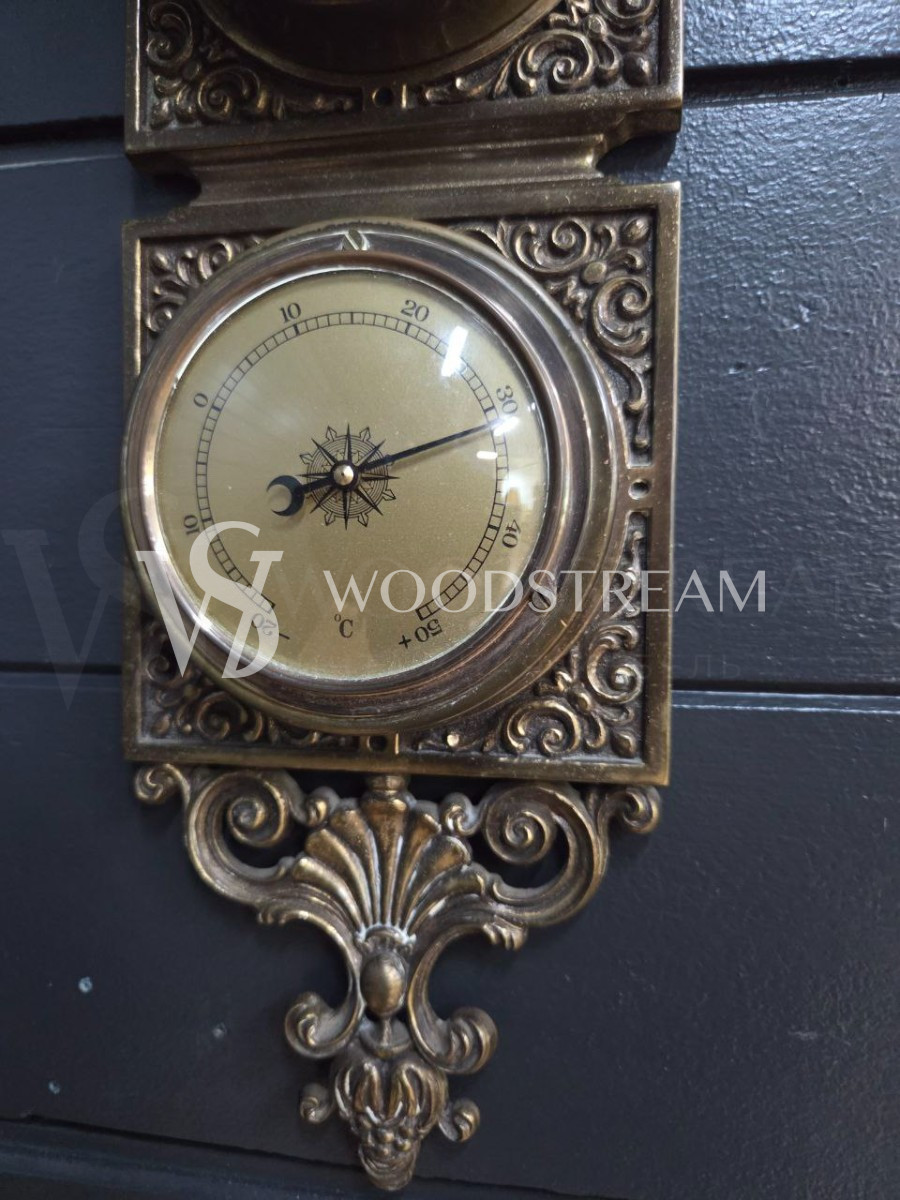 Метеостанция/Часы настенные с барометром  винтажные