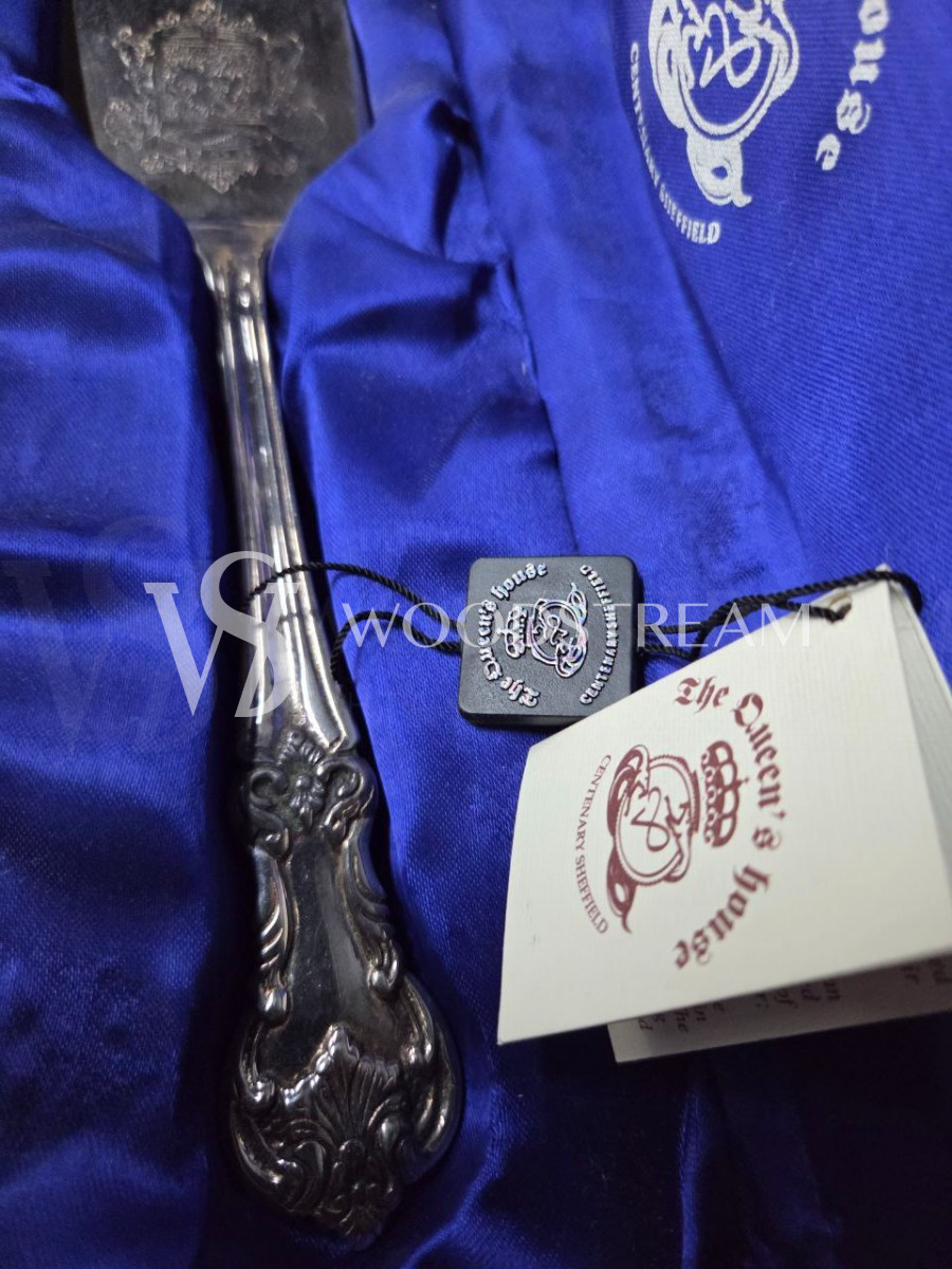 Столовый прибор: Ложка сервировочная в оригинальной упаковке