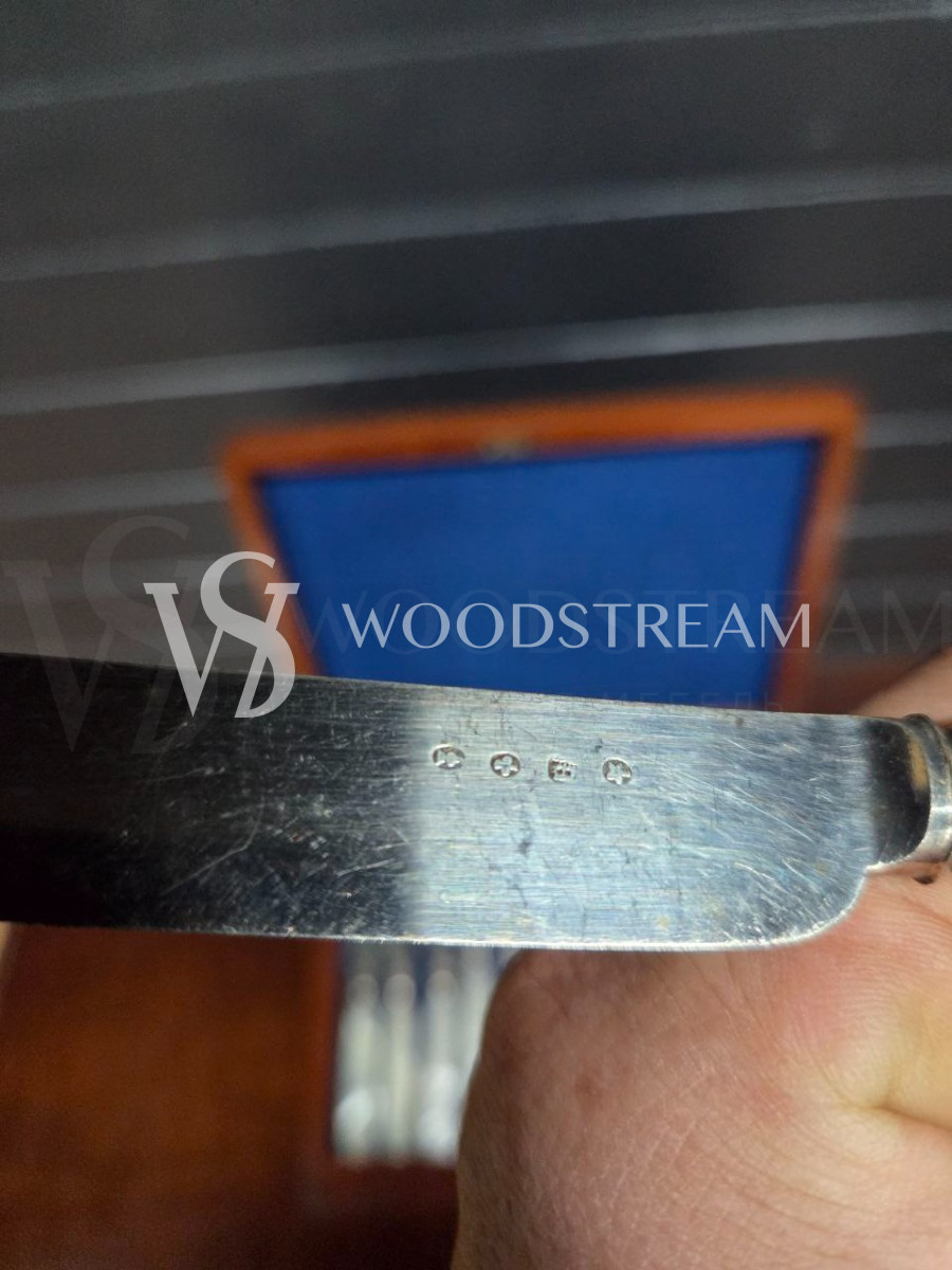 Набор столовых приборов в оригинальной упаковке