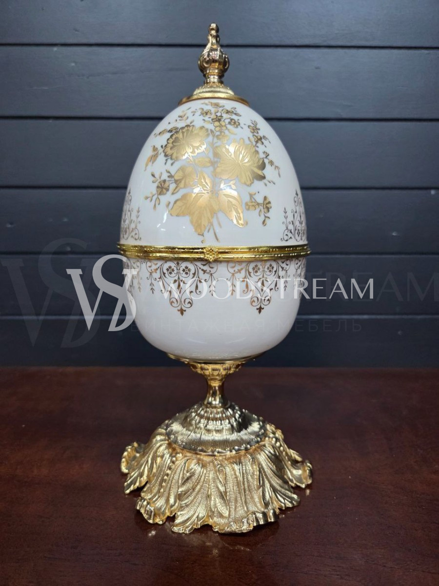 Ваза с крышкой/Конфетница/Шкатулка в форме яйца