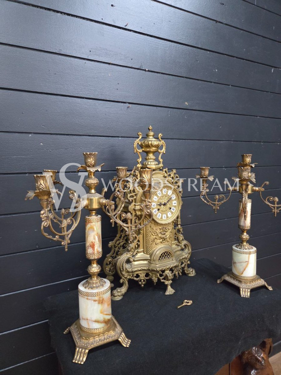 Комплект каминный: Часы и Подсвечник 2 штуки