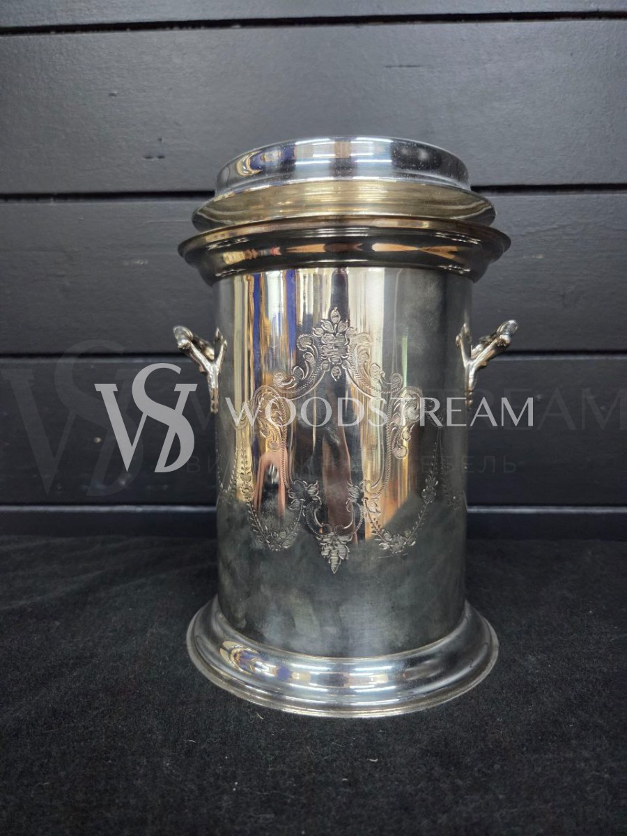 Ведро для охлаждения винных бутылок