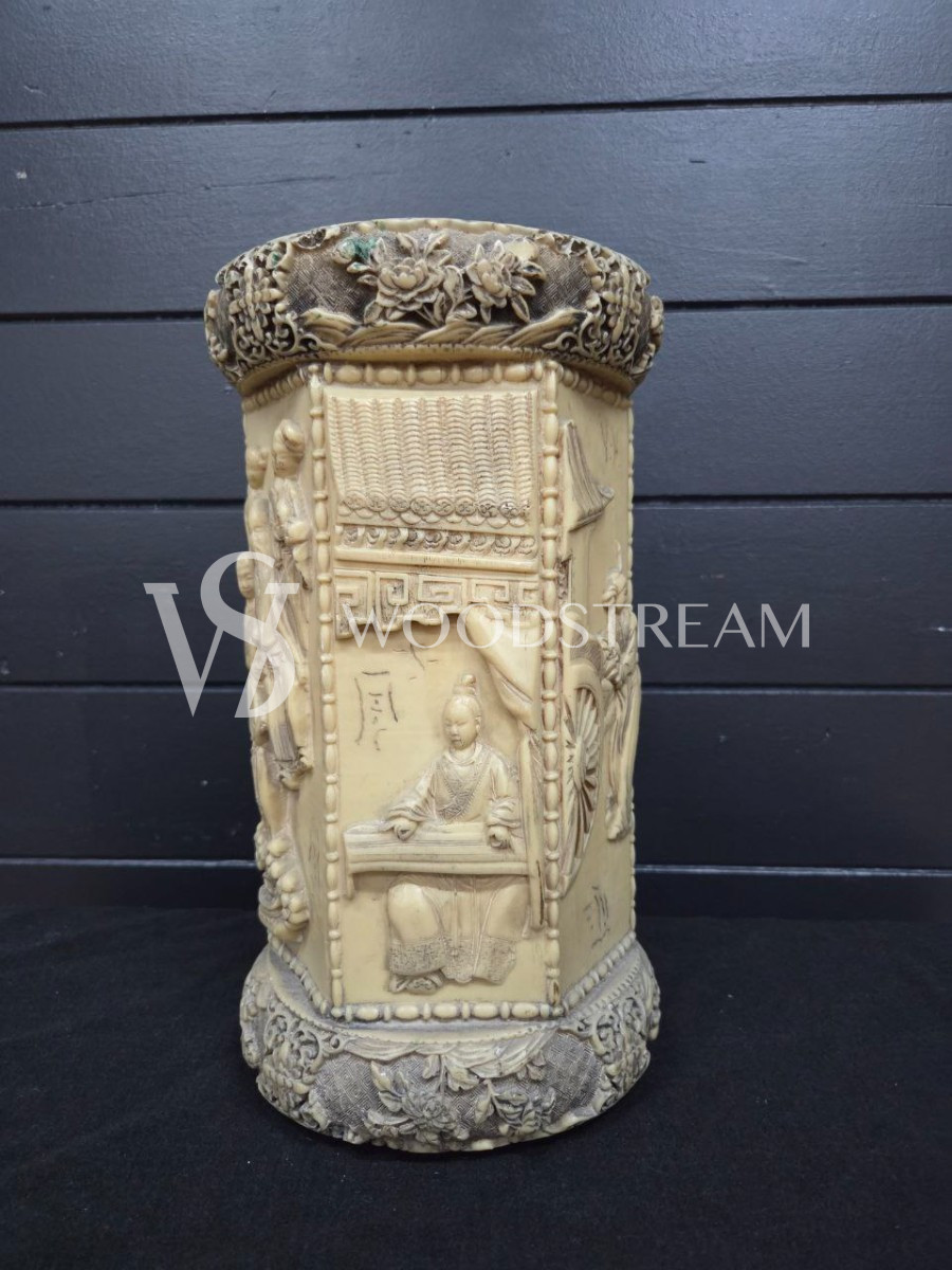 Ваза в восточном стиле