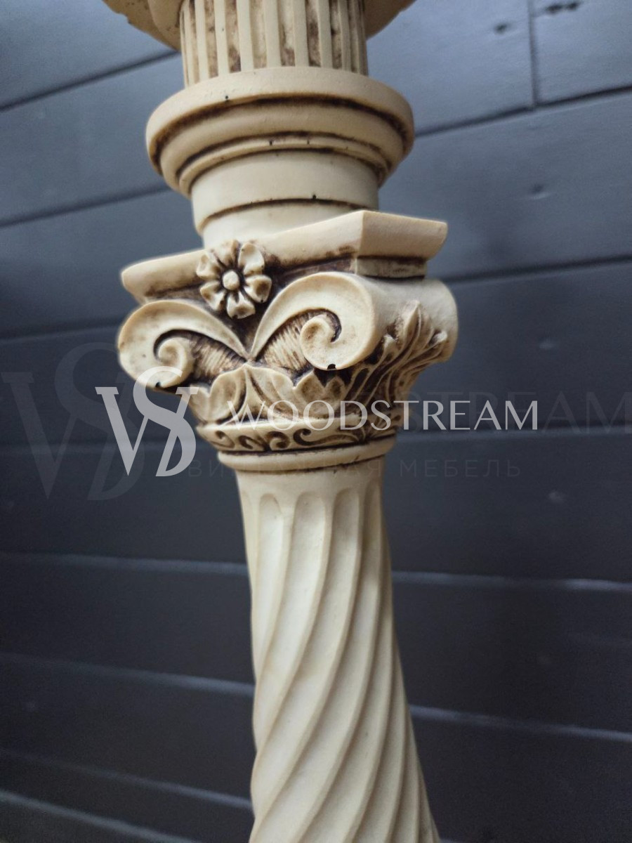 Стол/Подставка в стиле венецианского барокко