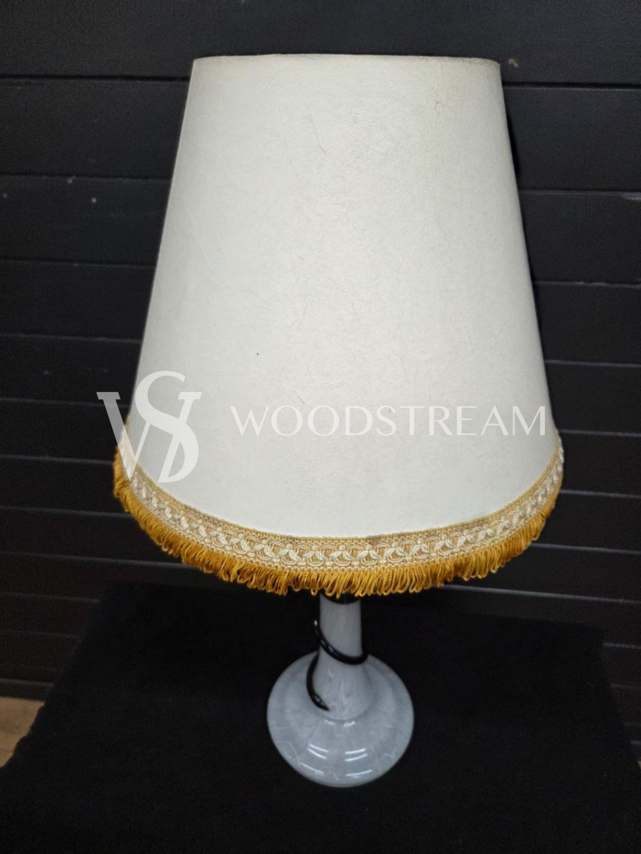 Лампа настольная винтажная
