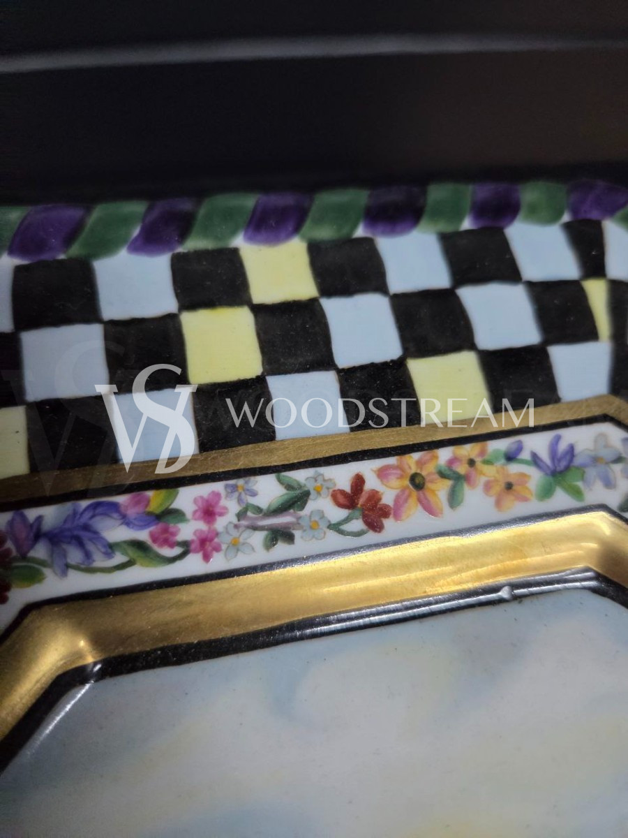 Тарелка декоративная в стиле Маккензи Чайлдс