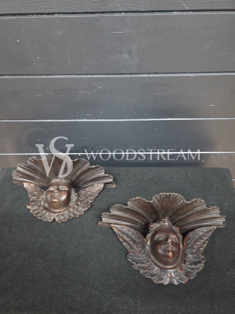 Консоль/Полка с путти 2 штуки