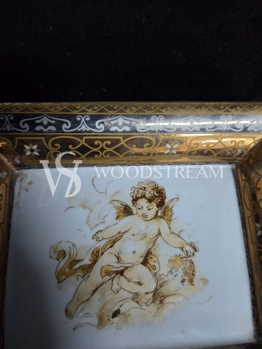 Тарелка с путти Limoges