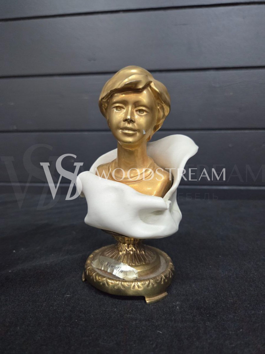 Скульптура/Бюст Девушка