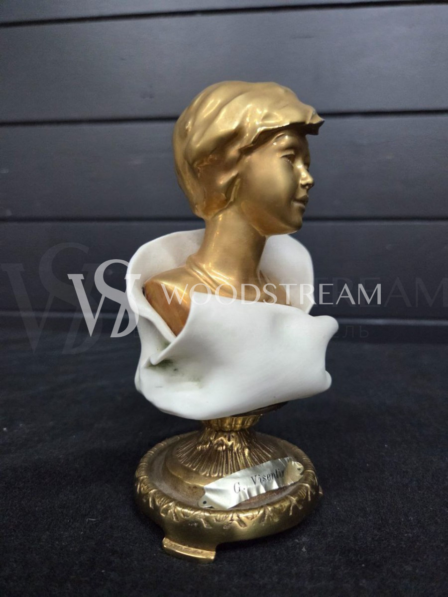 Скульптура/Бюст Девушка