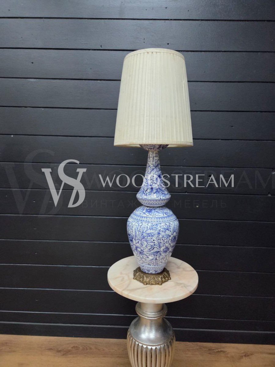 Лампа настольная винтажная