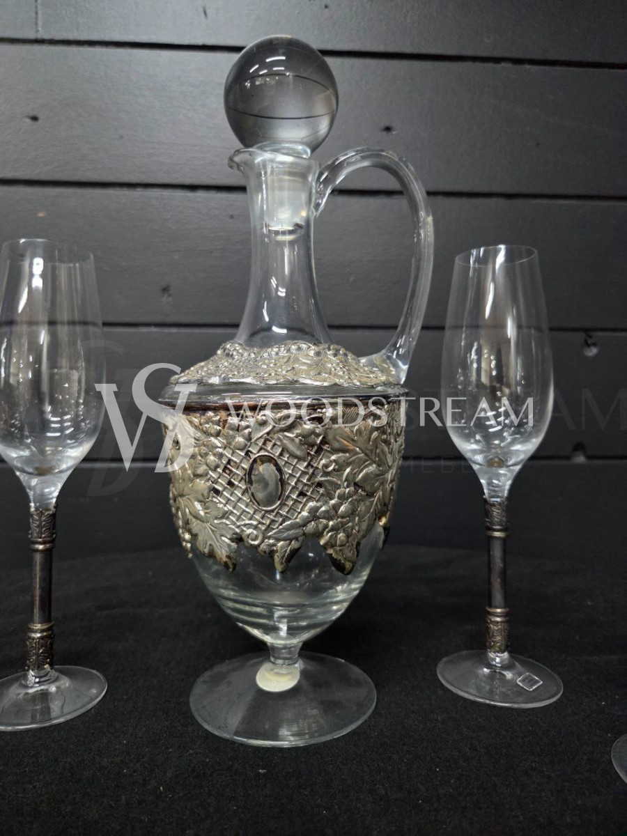 Набор: Графин/Декантер и Бокал/Фужер 6 штук на зеркальном подносе