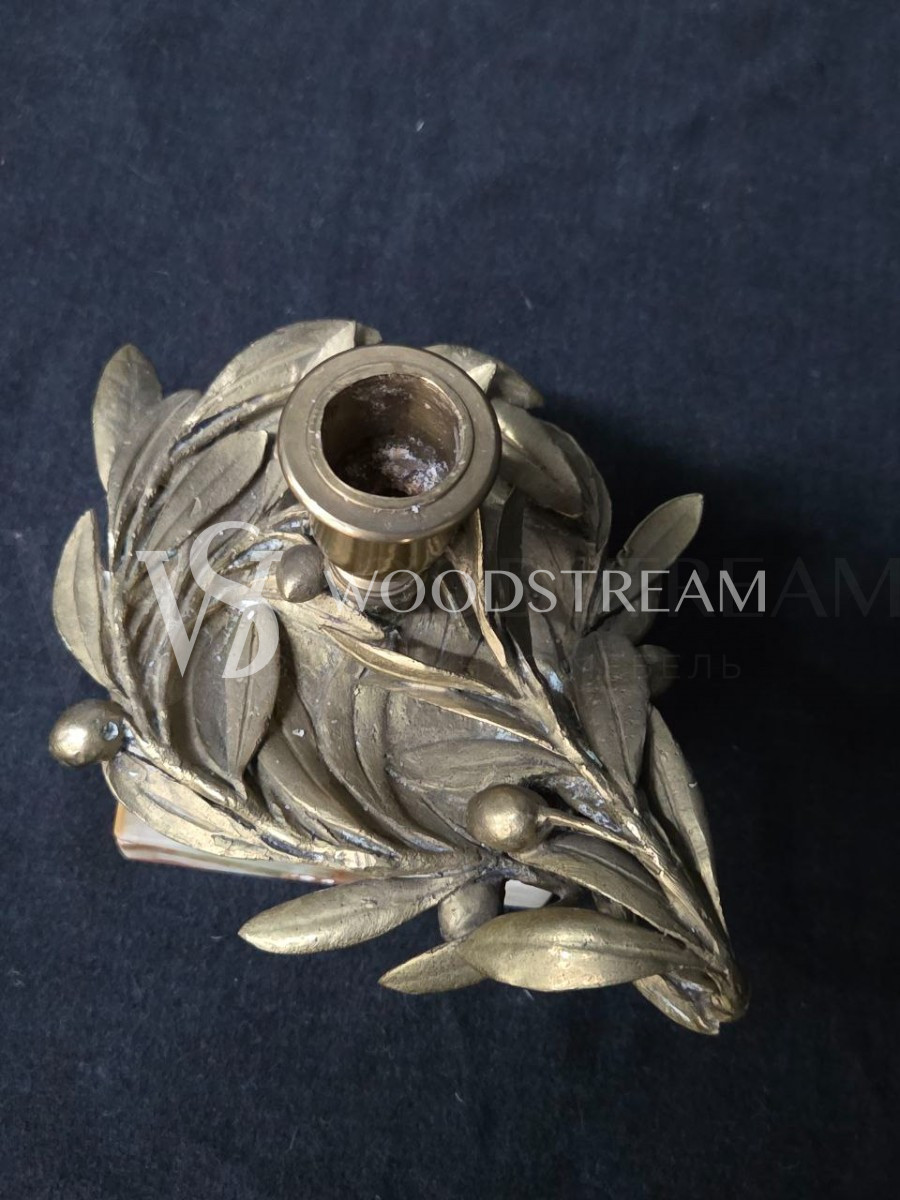 Подсвечник на подставке винтажный