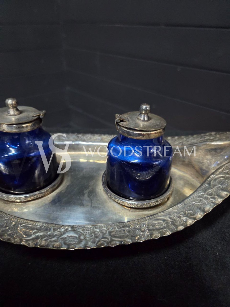 Набор: банка для специй/спецовница 2 штуки на подносе