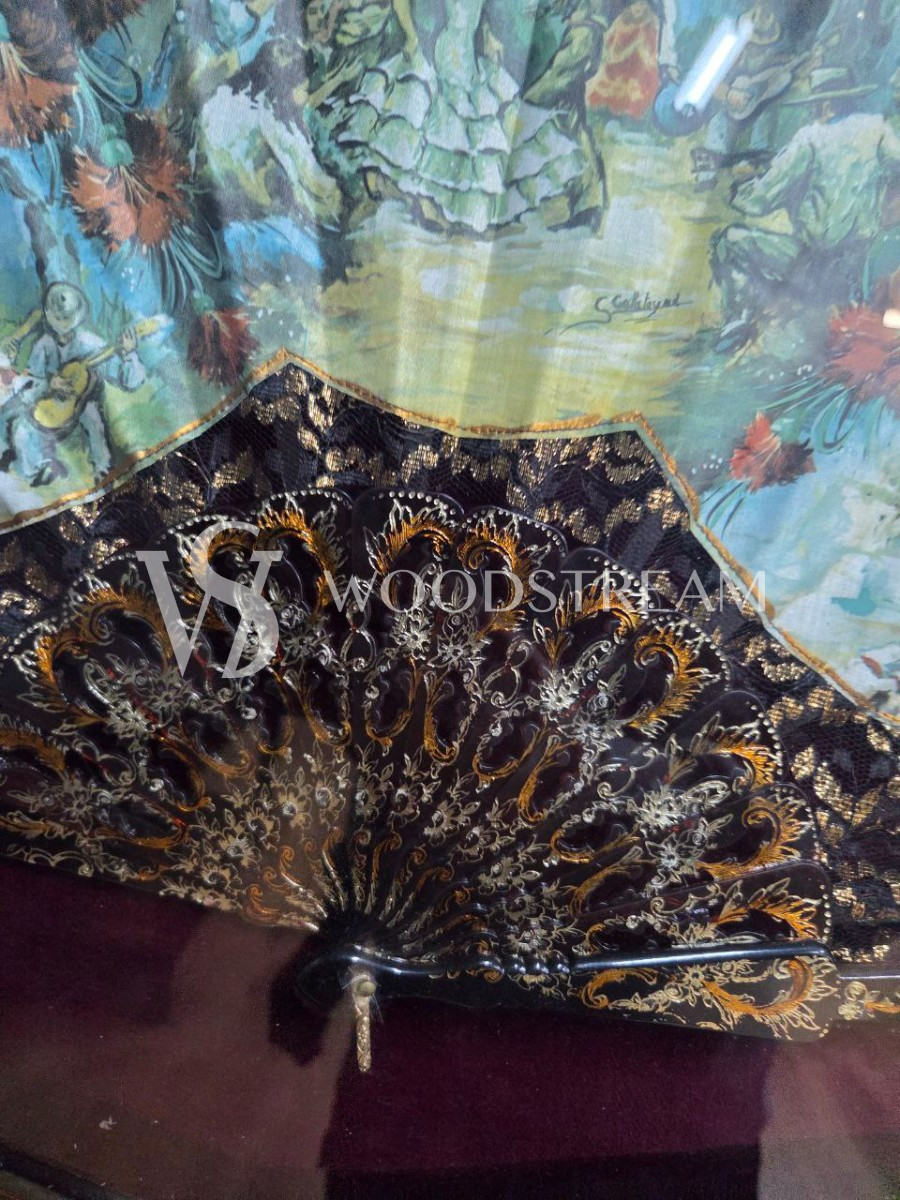 Веер настенный декоративный винтажный