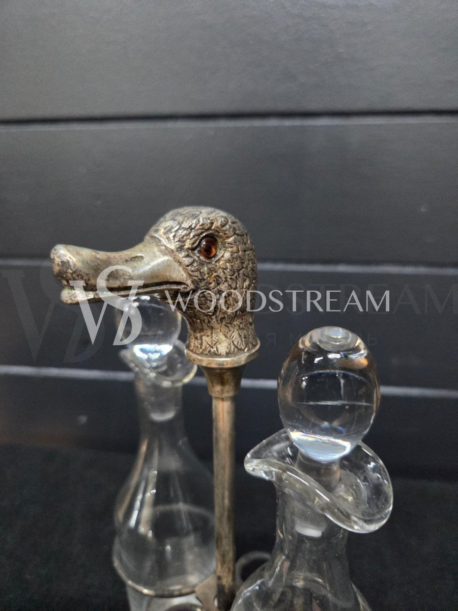 Набор: Бутылка/Соусник 2 штуки на подставке винтажный