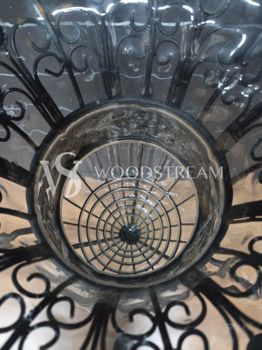 Ваза/Вазон на подставке винтажный